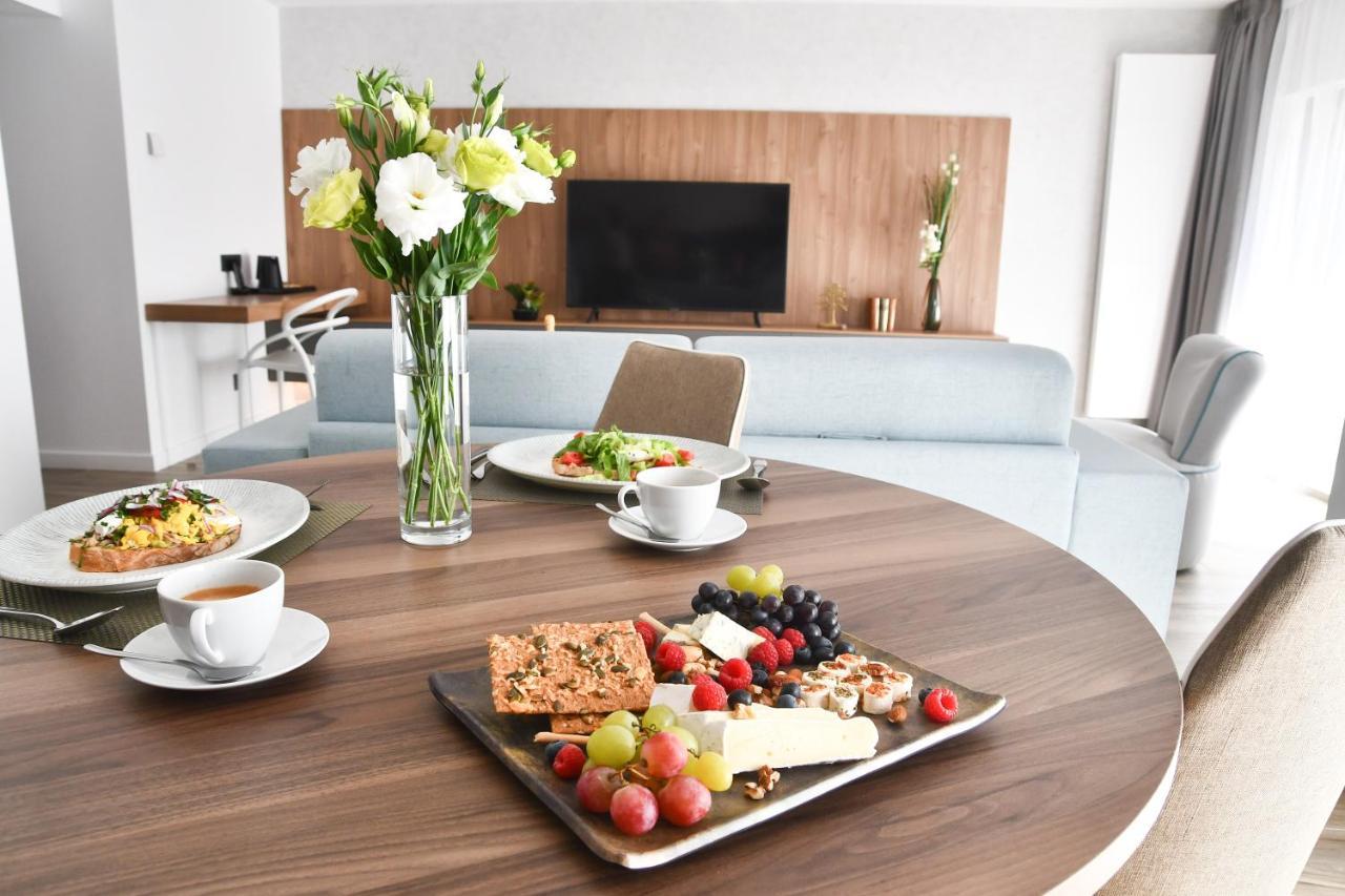Novos Aparthotel Bukares Bagian luar foto