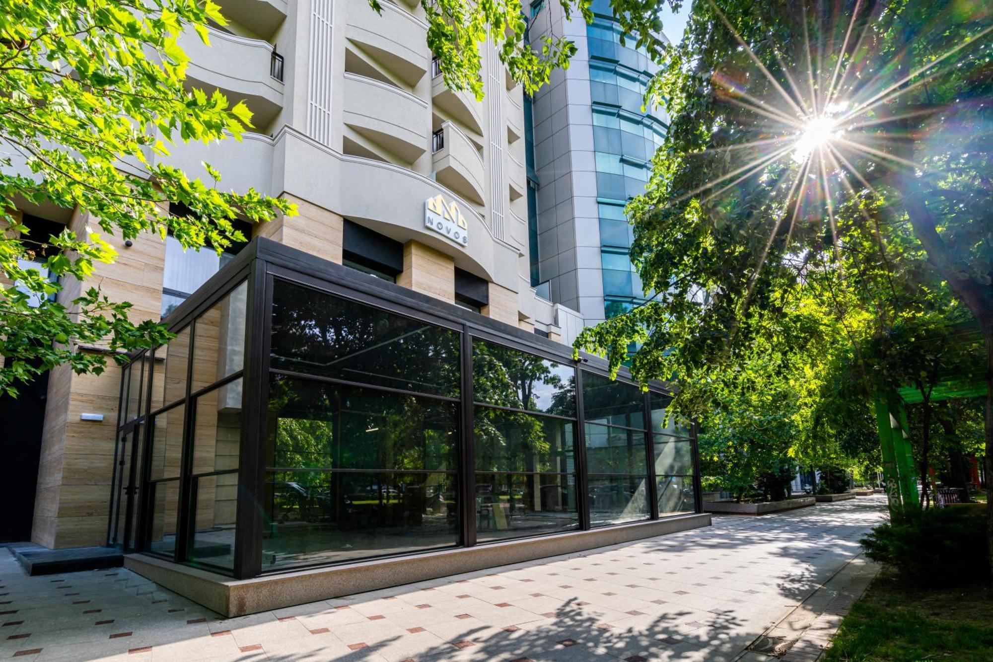 Novos Aparthotel Bukares Bagian luar foto