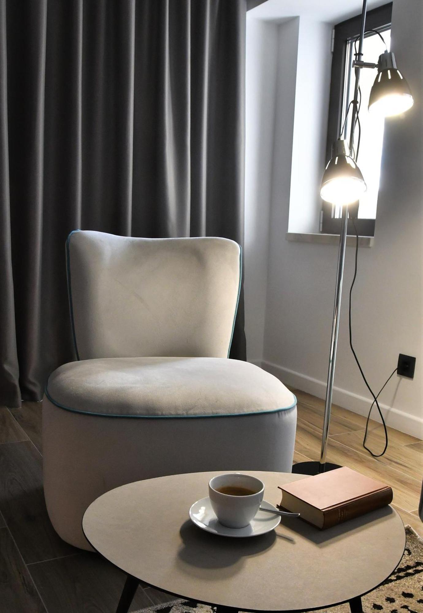 Novos Aparthotel Bukares Bagian luar foto