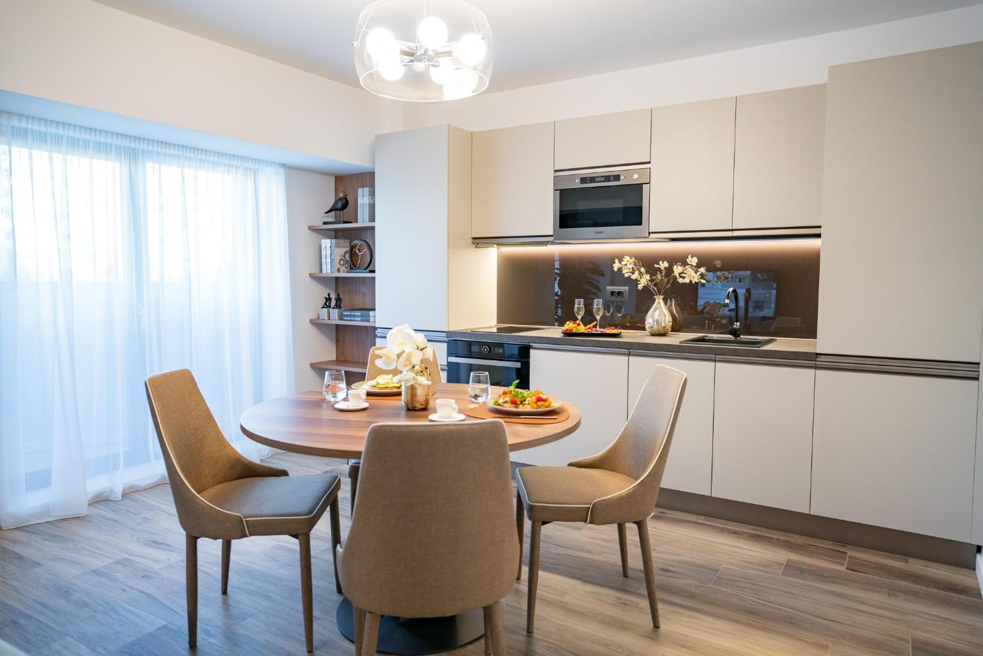 Novos Aparthotel Bukares Bagian luar foto