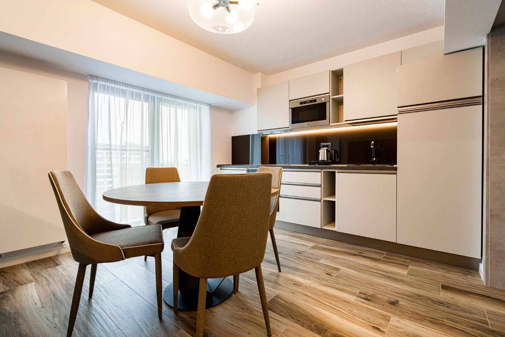 Novos Aparthotel Bukares Bagian luar foto